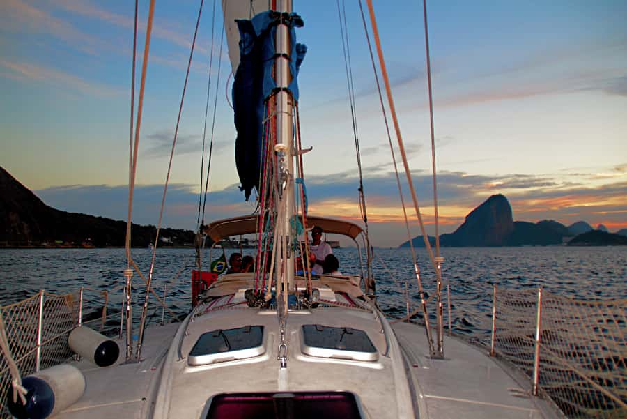 Rio de Janeiro: Guanabara Bay Sunset Sailing Tour & Drinks - Practical Tips That Make This Tour Easier