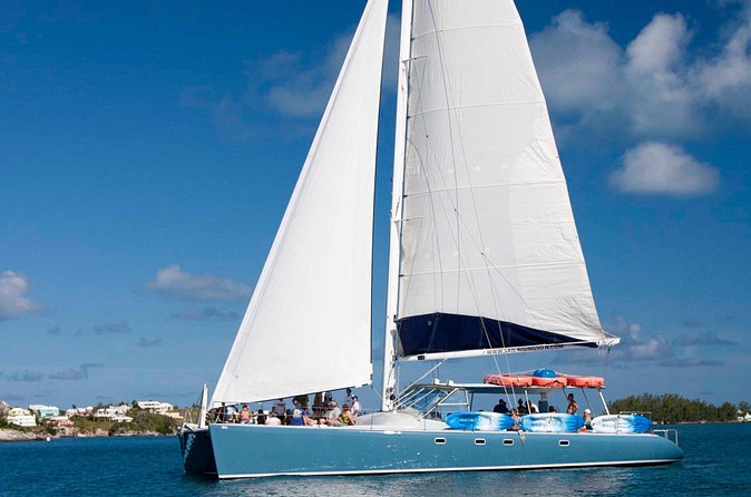 Rising Son Catamaran Adventure in Bermuda - Rum swizzle, music, and the return sailing back to Bermuda