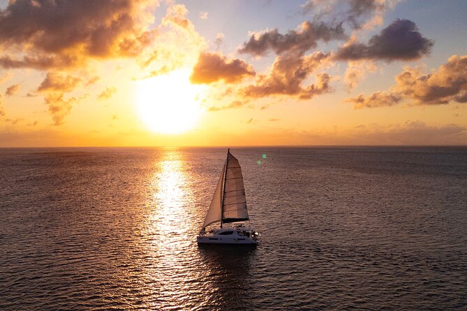 Riviera Maya Luxury Sunset Sailing plus Light Dinner and Open Bar - Key things to know before you go