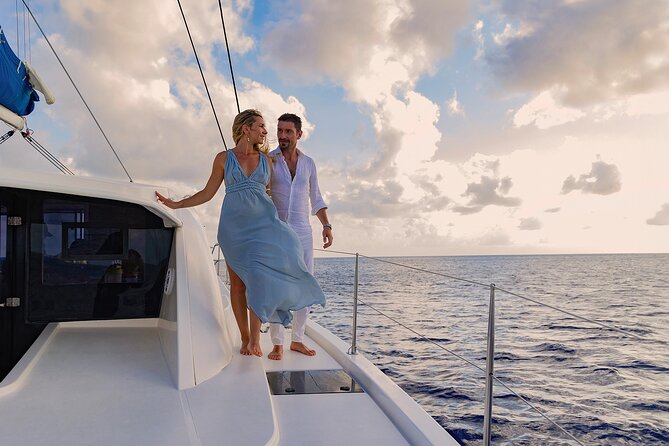 Riviera Maya Luxury Sunset Sailing plus Light Dinner and Open Bar - The sunset itself: what to look for and what to accept