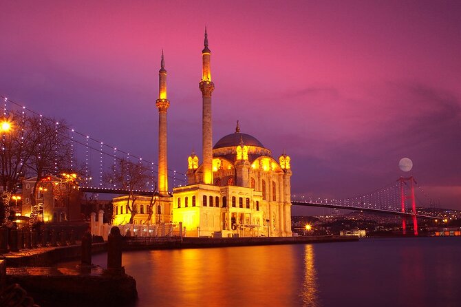Romantic Night Cruise Live Violinist - Çırağan Palace: the marble story of exile and comeback
