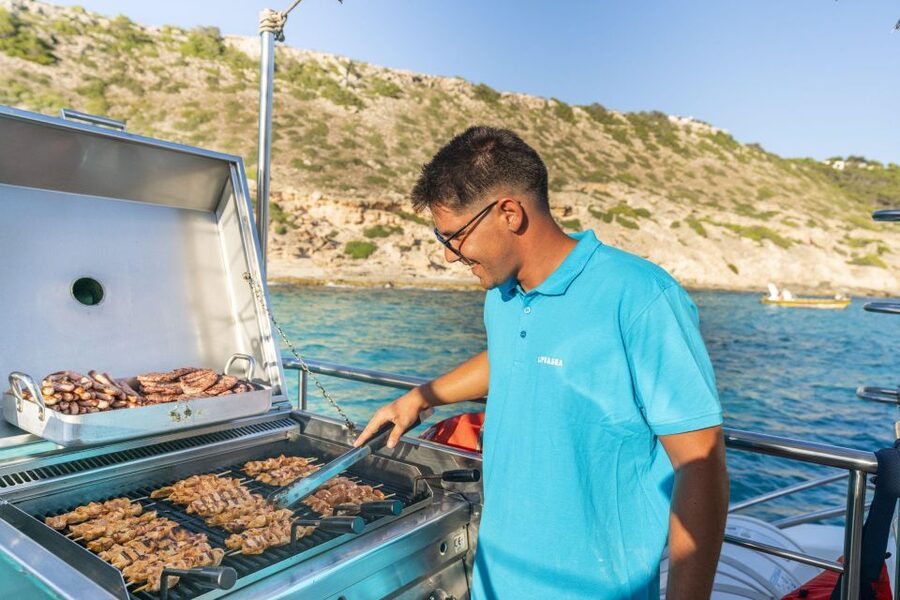 S'Arenal: Sunset Catamaran Cruise with BBQ - The “before sunset” sail: Palma Bay, Cap Enderrocat, and the view setup