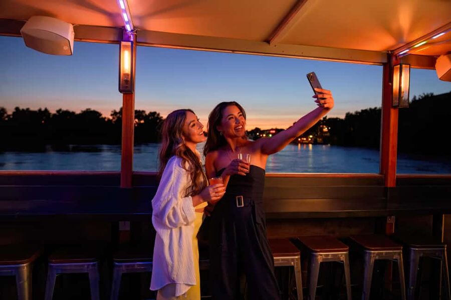 Sacramento: City Cruises Rock The Yacht River Cruise - When the Mood Is Right (and When It’s Not)