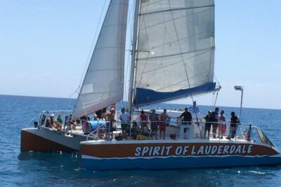 Sail & Splash Excursion in Ft. Lauderdale - The waterfront sail: mansion views without the traffic