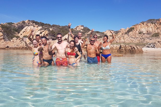 Sailboat tour from PALAU to the Maddalena Archipelago. - Meet-up at Piazza del Molo: show up early and be chill