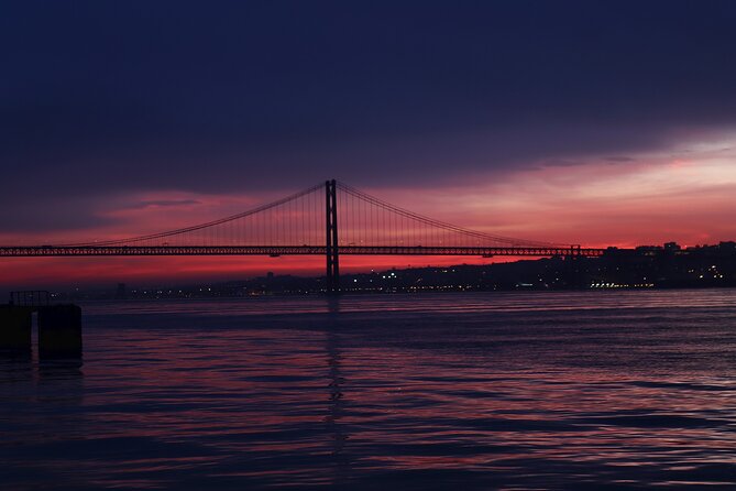 Sailboat Tour in Lisbon with drinks included | Morning and Sunset - From the 25 de Abril Bridge to MAAT: the first stretch of river views