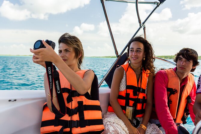 Sailing Tour through the Lagoon of the 7 Colors - Stop-by-stop: what Lake Bacalar, Cocalitos, and the Bruja bring