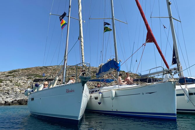 Sailing Trip to Dia Island - All Inclusive - Crew Energy Matters: Friendly Guides and a Funny Captain Moment