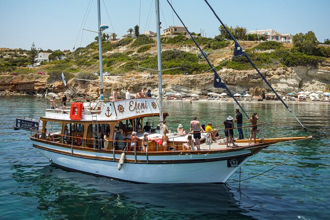 Sailing Trips with Cretan Sailing - The First Big Stop: St. George Bay and the BBQ Moment