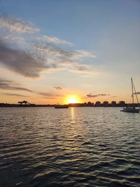 Sailing with sunset and swim in the sea - Key points before you book