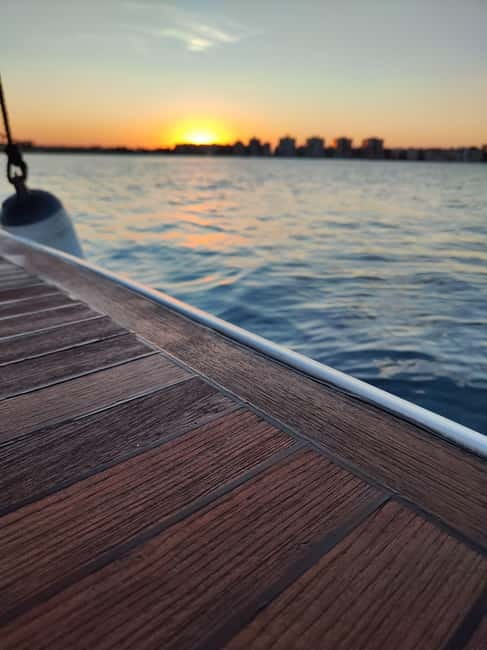 Sailing with sunset and swim in the sea - What you do during the cruise (not just what you see)