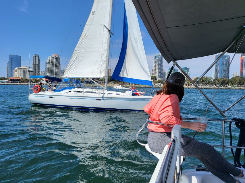 San Diego: San Diego Bay Sunset & Daytime Sailing Experience - What’s included (and what you should bring) for a better 2-hour cruise