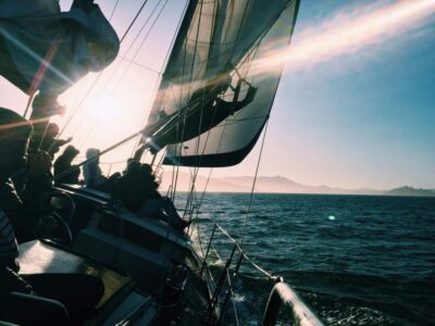 San Francisco: Bay Sailing Tour with Drinks - Alcatraz and Angel Island: Seeing the Icons the Right Way