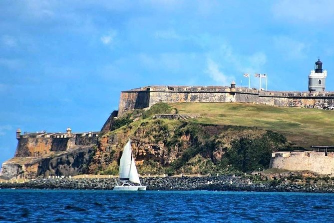 San Juan Bay Day Sail with Drinks Included - Meeting point and the check-in rule you should not ignore