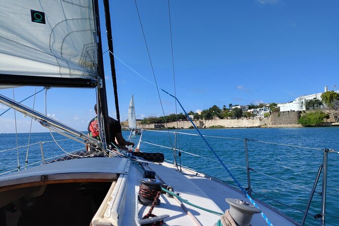 San Juan Historical Bay Daytime Sailing Tour - Drinks Included: Beer, Sangria, and Rum n Coke Without the Chaos