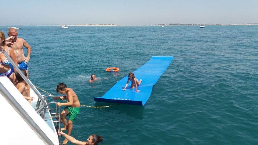 Sancti Petri: Catamaran Cruise with Swim Stop and lunch - Who this cruise is best for (and who might want to rethink it)
