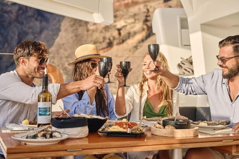 Santorini: Caldera Classic Catamaran Cruise w/ Meal & Drinks - Pickup to Marina: How the Day Starts (and What Might Annoy You)