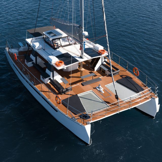 Santorini: Catamaran Caldera Cruise with Meal and Drinks - Volcano Energy and Hot Springs: What to Expect (and What Not to Expect)