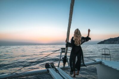 Santorini: Catamaran Cruise with Meal & Open Bar - Getting started at Vlychada: transfers, briefing, then swim mode