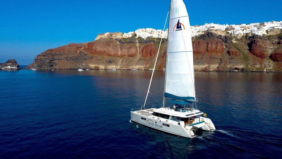 Santorini: Luxurious Catamaran Cruise with Meal & Open Bar - BBQ and open bar: what’s included, and why it matters on a sea day