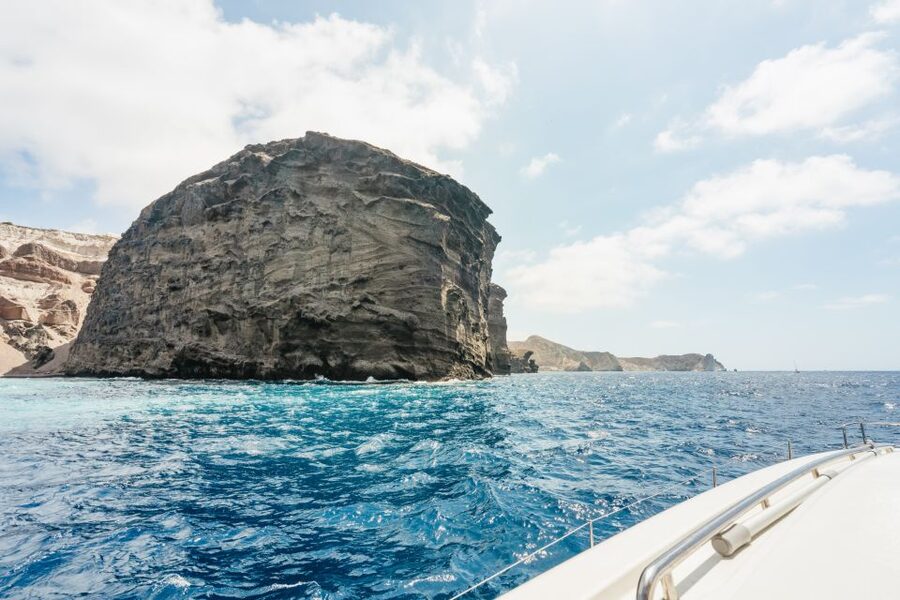 Santorini: Luxury Catamaran Day Trip with Meal and Open Bar - Space, Comfort, and Small-Group Energy (Up to 20 Guests)