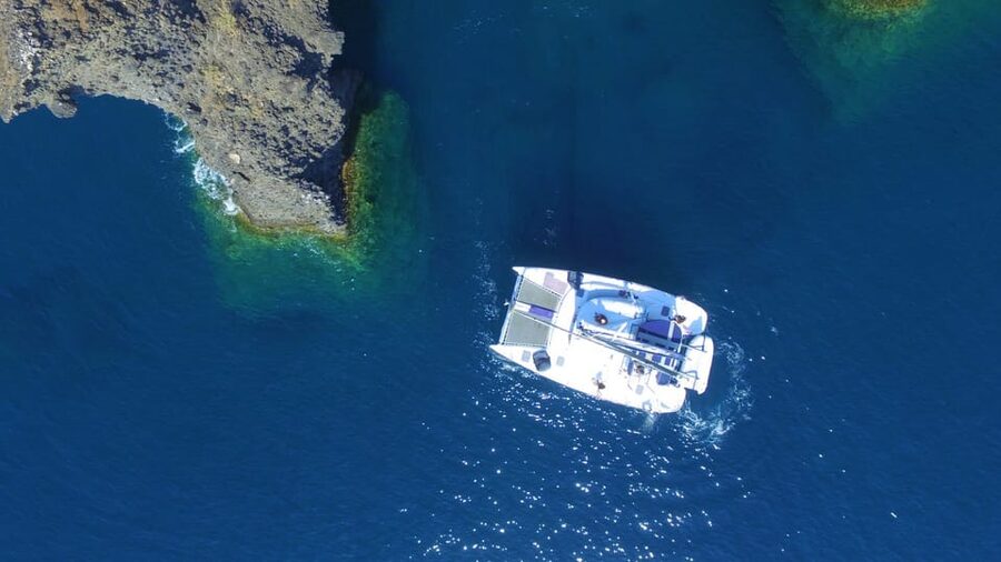 Santorini: Private Catamaran Cruise with Food & Drinks - Nea Kameni hot springs: yes, there’s a smell