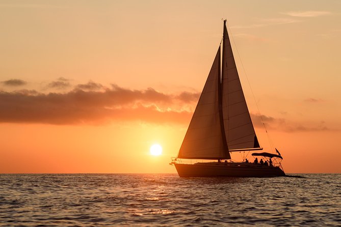 Santorini Private Sunset Sailing Tour with Dinner, Drinks &Transfer included - Palea Kameni and warm sulfuric waters: volcanic stop with a sensory edge