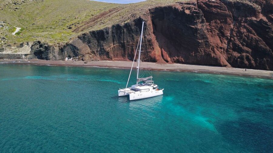 Santorini: Southern Island Luxury Catamaran Cruise with Meal - Unlimited Drinks and Onboard Comfort: Luxury That Actually Helps