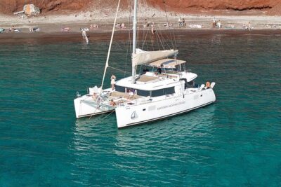 Santorini Sunset Sailing Cruise: Dinner, BBQ, Open Bar, Transfers - Red Beach: Easy Sightseeing Plus a Real Swim Window