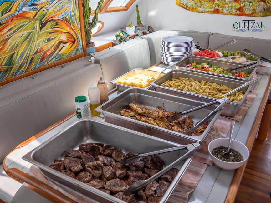 Saona island - Small group tour - Luxury catamaran - Lunch onboard while you cruise: why eating on the water changes the day