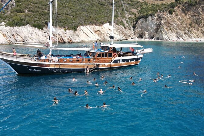 Saranda Prince Ennio-Daily Yacht Tour - Kakoma Beach (Kakome): 20–30 minutes for a quick dip and photos