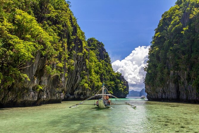 Seacret Luxury Catamaran Yacht Group Island Hopping Tour - Key takeaways
