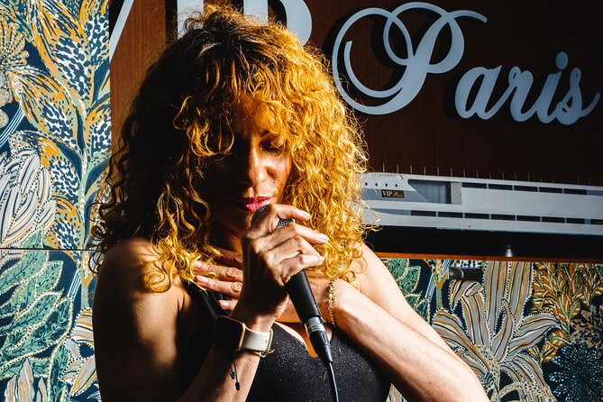 Seine River Dinner Cruise with Live Singer by VIP Yacht de Paris - VIP Yacht de Paris: Why This Seine Dinner Cruise Works
