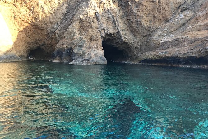 Shared Mykonos Sail Cruise to Delos and Rhenia Islands - The one real downside: boarding and choppy seas