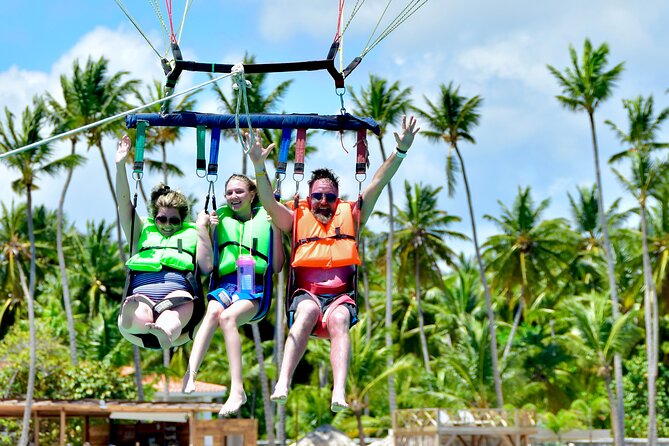 Sharks & Stingrays Snorkeling in Punta Cana with Parasailing - Practical Tips So You Enjoy the Full 2.5 Hours