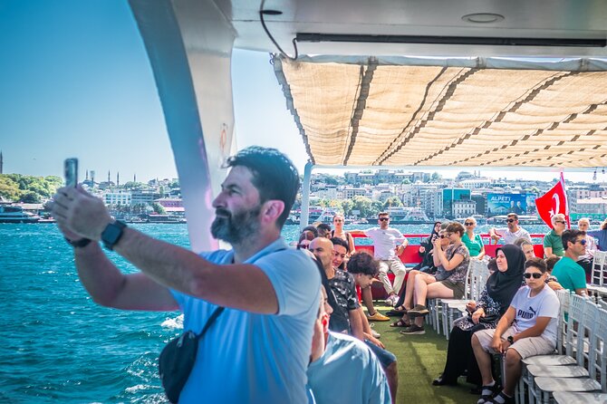Short Bosphorus Cruise Tour With Hotel Pickup And Audio Guide - Audio Guide Reality: English Narration, Outdoor Wind, and Where to Sit