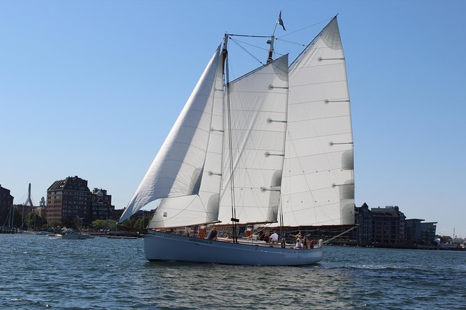Sightseeing Day Sail around Boston Harbor - Spectacle Island and Long Island Head Light: the waterfront “edge” feeling
