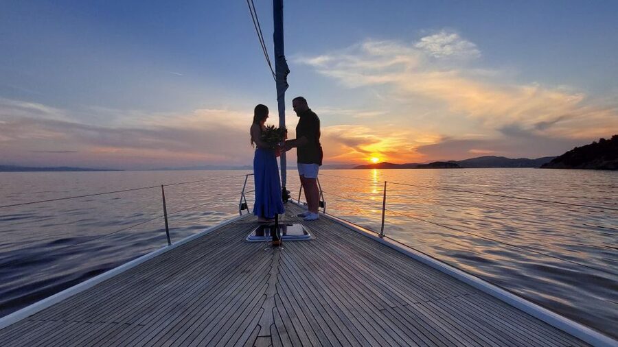 Skiathos: Full-Day Sailing Cruise with Lunch - Snorkeling and Paddleboard: Built for Getting In the Water