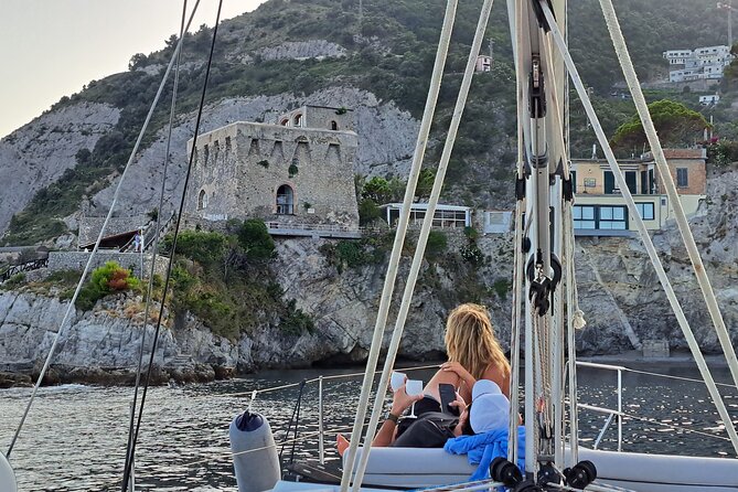 Small Group Sailing Tour in Amalfi Coast with Aperitif - The real timetable: 3 to 3.5 hours that can stretch