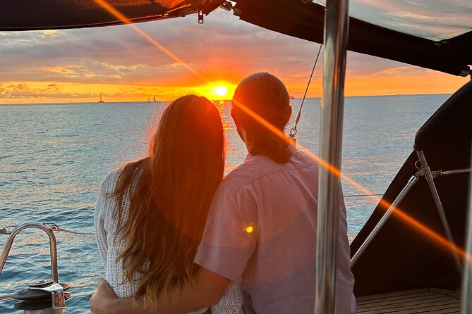 Small Group Waikiki Sunset Sailing Tour - Captain Tony’s hosting style: calm, personal, and photo-friendly