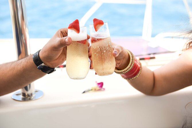 Small Group Yacht Sunset Cruise from Oahu - The hosted bar: endless sparkling, beer, and spirits