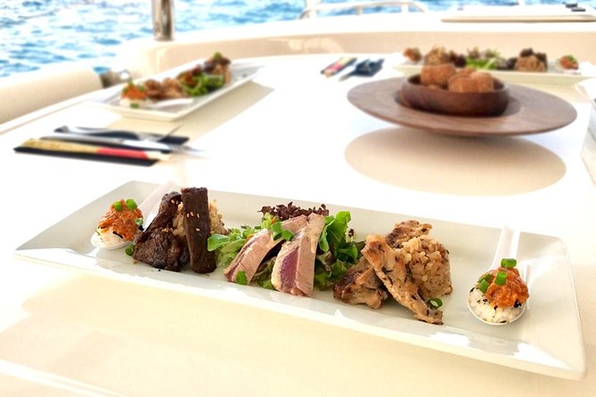 Small Group Yacht Sunset Cruise from Oahu - Wildlife sightings that match the west Oahu feel