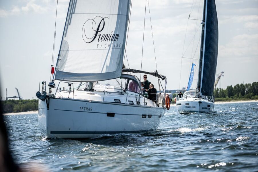 Sopot: Yacht Cruise Around the Bay with Welcome Drink - Who this cruise suits best (and who should skip it)