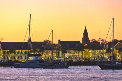 St Augustine Nights of Lights Tour with Live Music and Sunset Opt - The Cruise Route: Bridge of Lions and Castillo de San Marcos From the Water