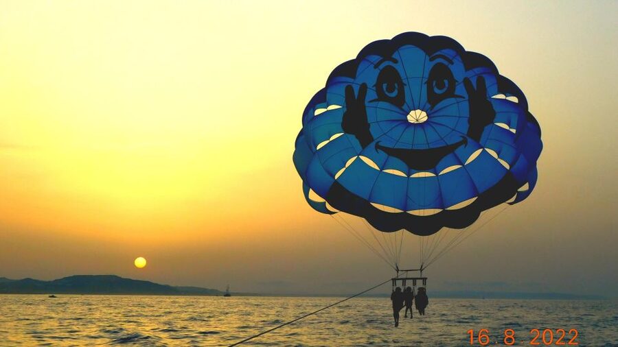 St. Julian's: Parasailing in Malta with Photos and Videos - Languages, Crew Style, and What the Instruction Feels Like