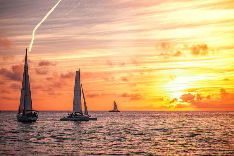 Sunny Beach: Sunset Catamaran Cruise with Dinner & Prosecco - Sunny Beach to Old Nessebar: what makes this cruise work