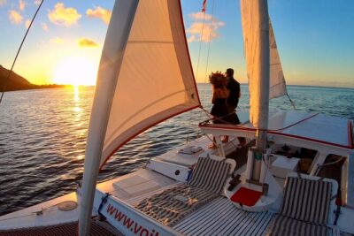 Sunset Cruise : Moorea Sailing on a Catamaran named Taboo - Cook’s Bay and Ōpūnohu Bay: short stops that don’t waste your time