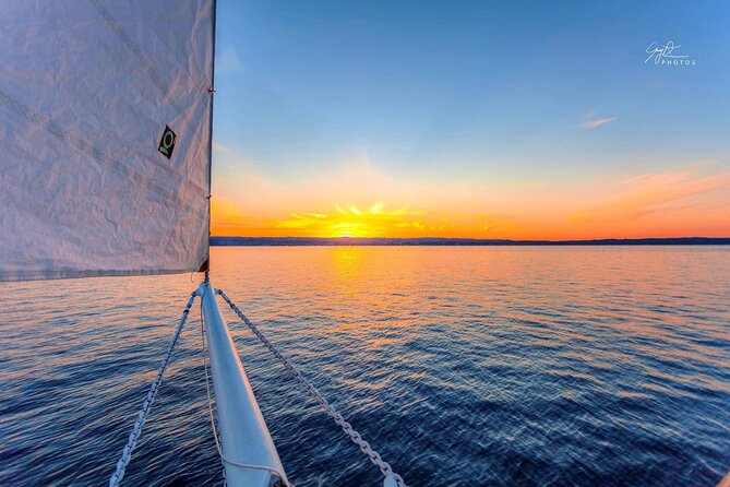 Sunset Sail from Traverse City with Food, Wine & Cocktails - Getting Onboard: Wind Dancer at 615 E Front St