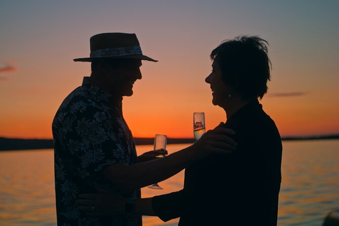 Sunset Sail from Traverse City with Food, Wine & Cocktails - The Picnic Dinner: What You Actually Eat (And What to Pair With It)