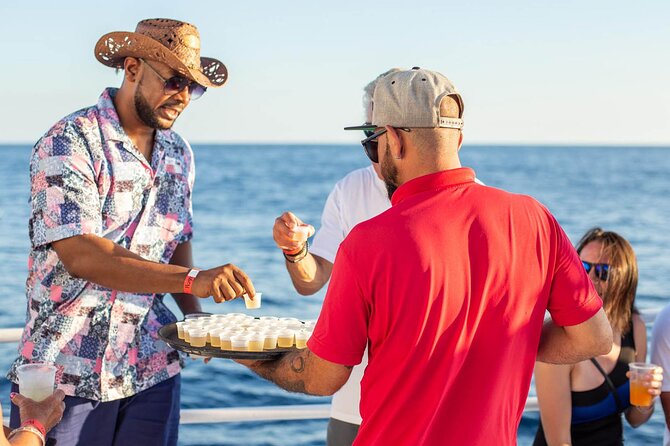Sunset Sail Tour with Local Food - Drinks, photos, and spending smart onboard